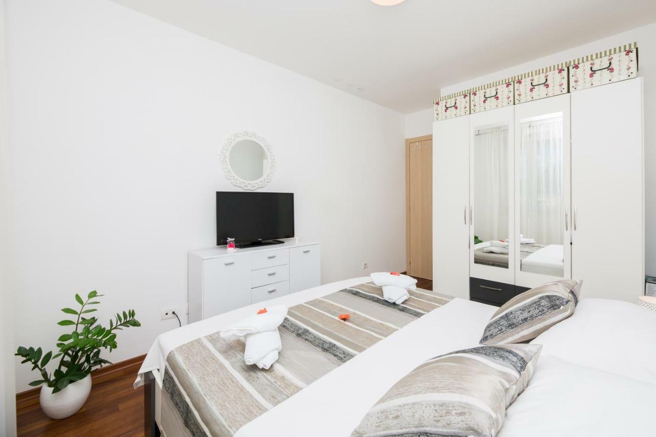 Apartman Bubli สปลิท ภายนอก รูปภาพ
