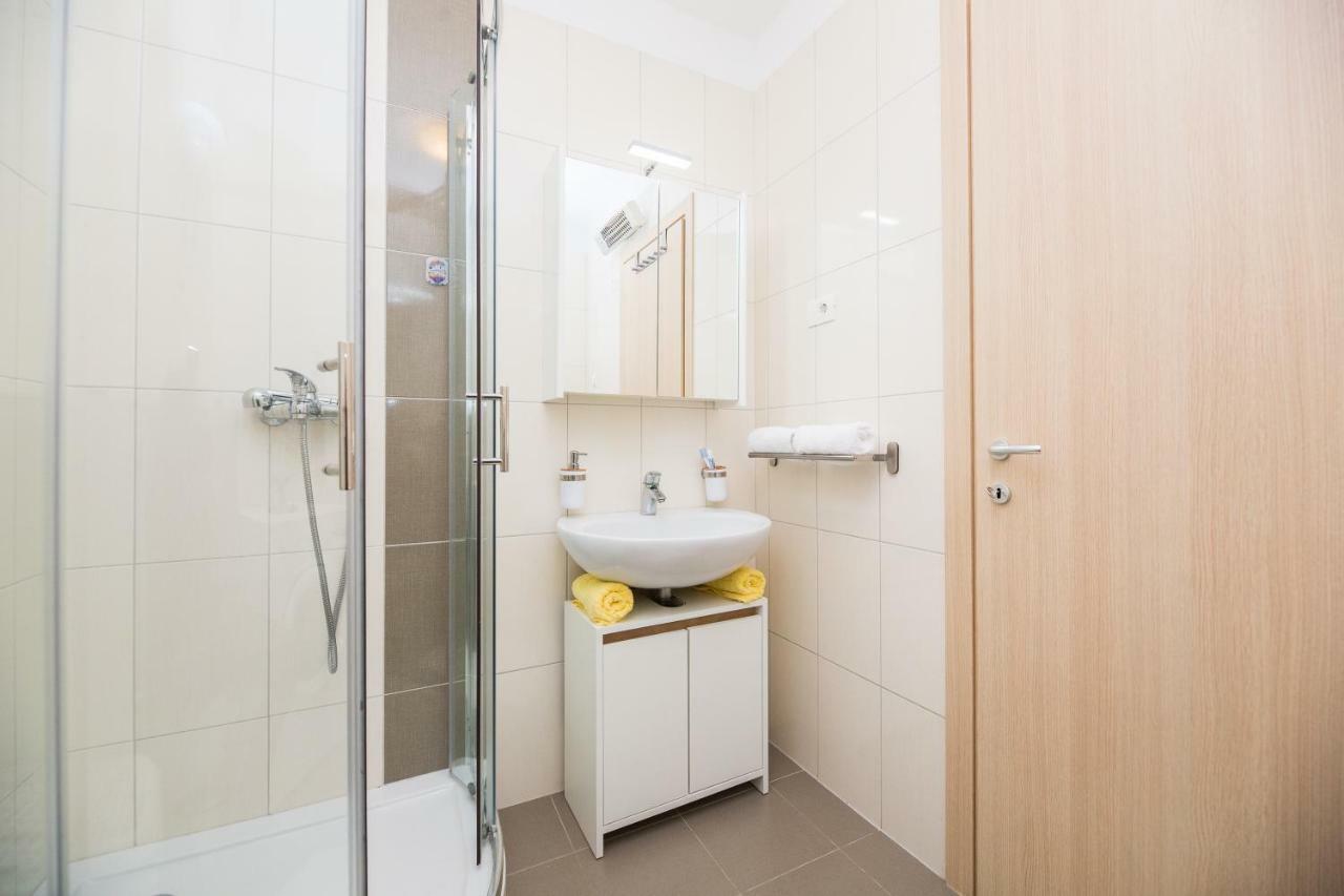 Apartman Bubli สปลิท ภายนอก รูปภาพ
